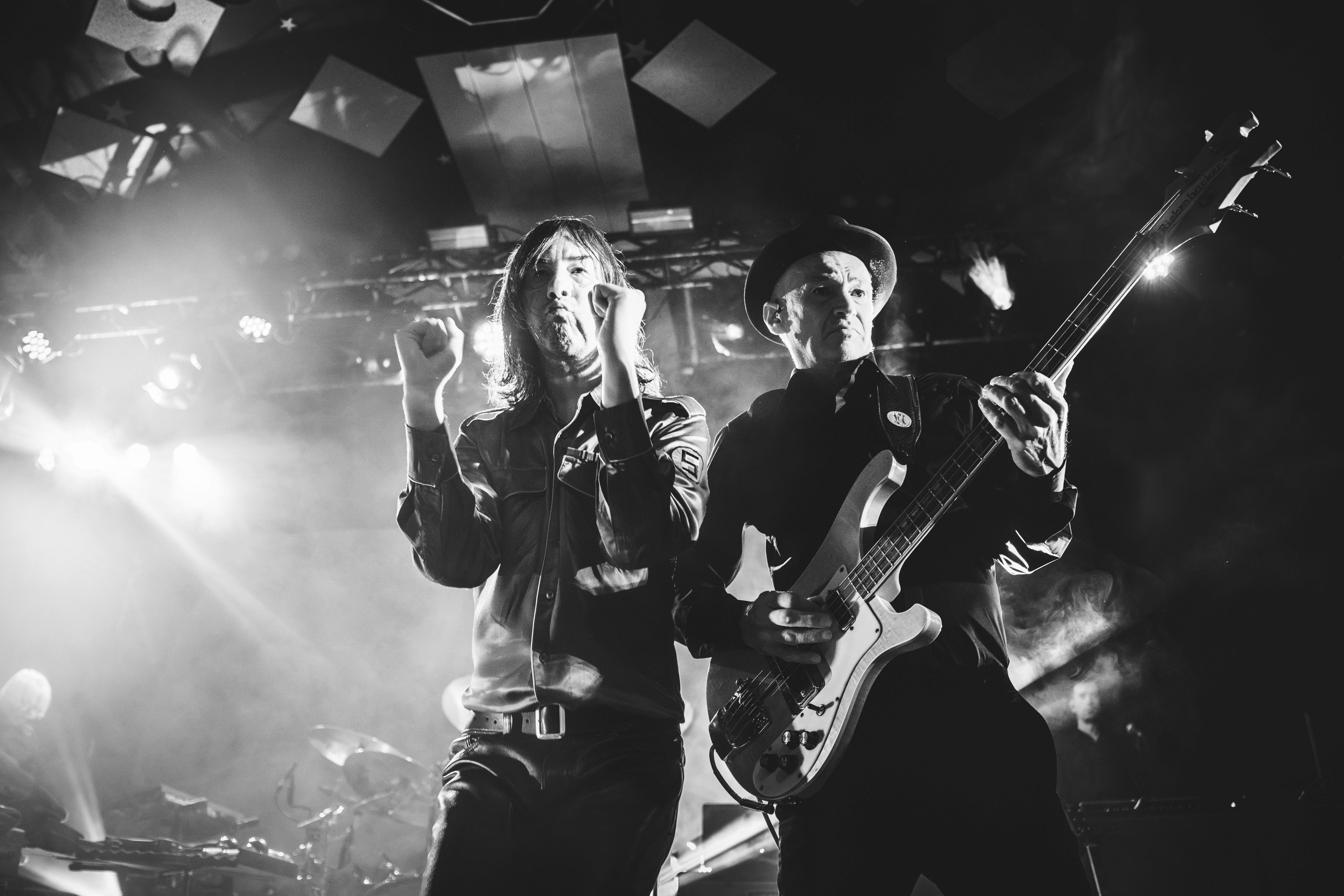 Primal Scream tearing through XTRMNTR at the Barrowlands © Adam Hampton-Matthews