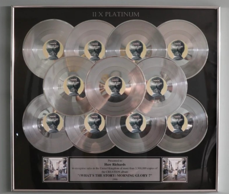 Whats The Story Morning Glory 11x Platinum Discs