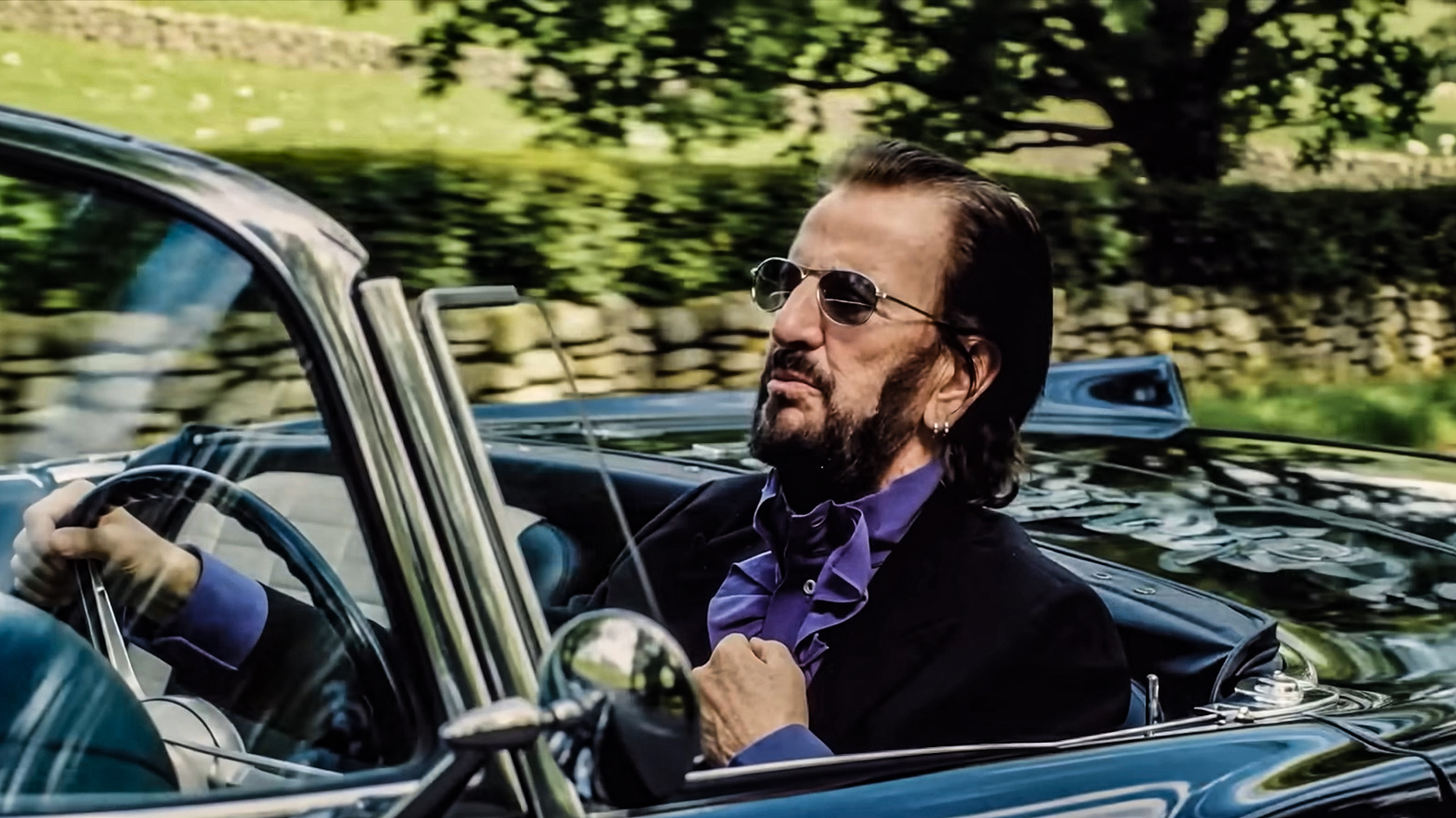 Ringo Starr, Long Long Road (Official Music Video)