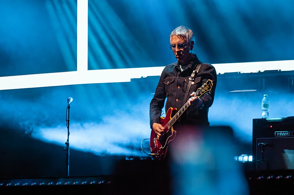 Oasis guitarist Gem Archer